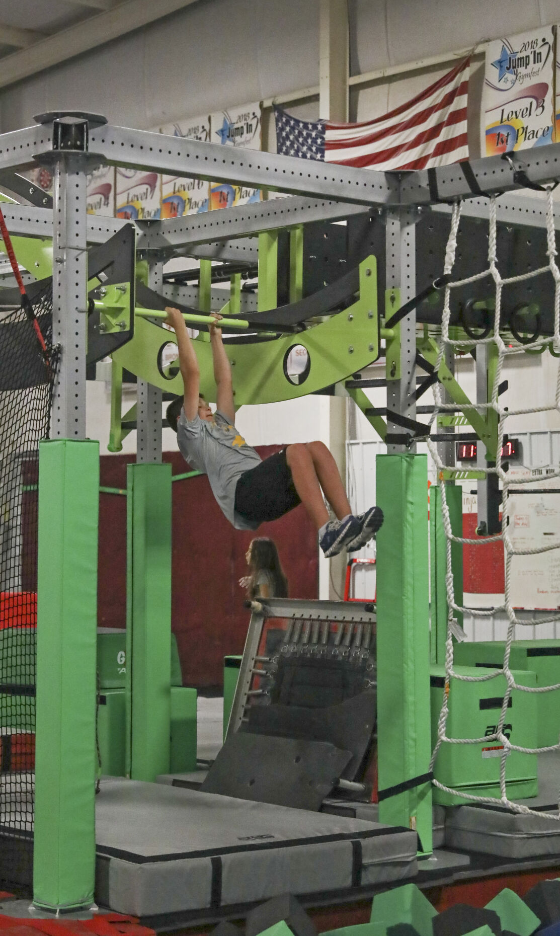BR.ninjawarriorliv.adv 14 mw.JPG